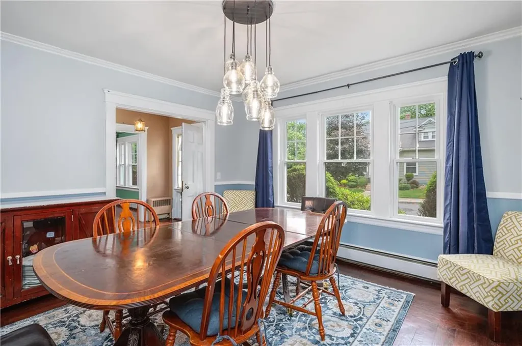 60 White Parkway North Smithfield RI 02896