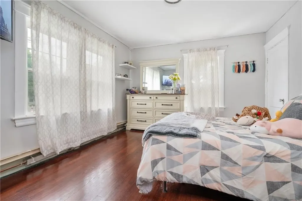 60 White Parkway North Smithfield RI 02896