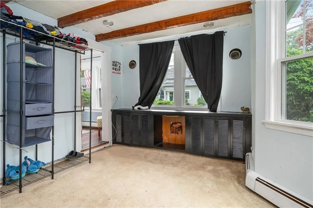 60 White Parkway North Smithfield RI 02896