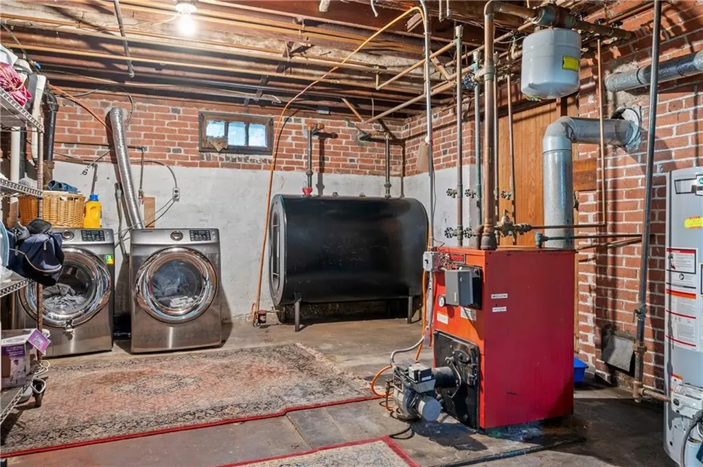 60 White Parkway North Smithfield RI 02896