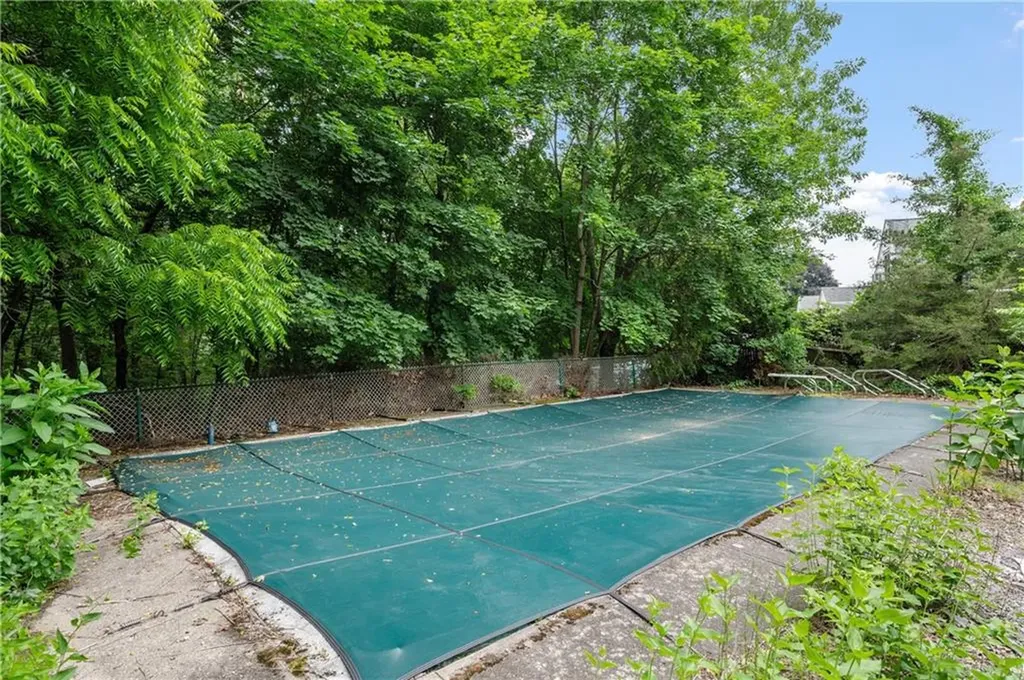 60 White Parkway North Smithfield RI 02896