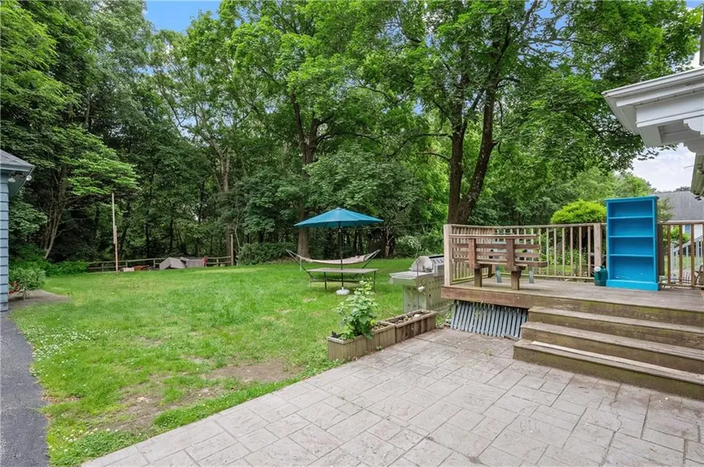 60 White Parkway North Smithfield RI 02896