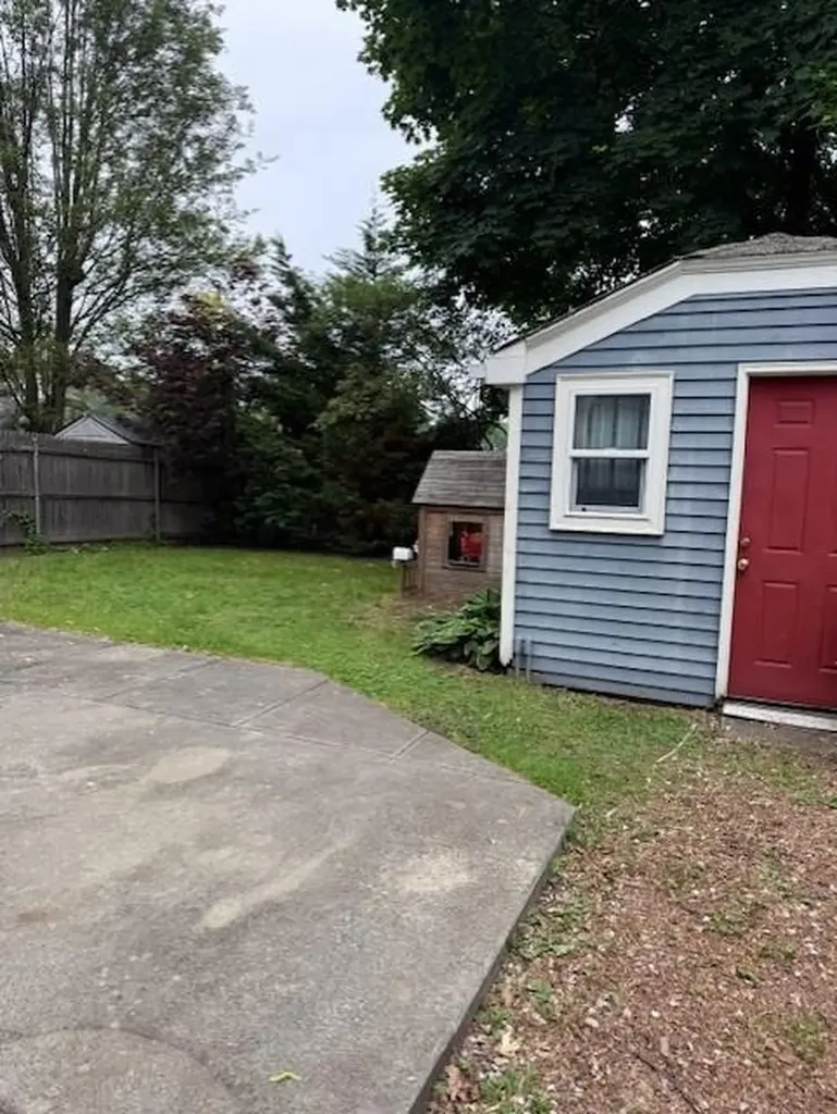 115 Longwood Avenue Providence RI 02908