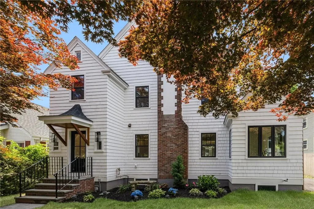 111 Kay Street Newport RI 02840