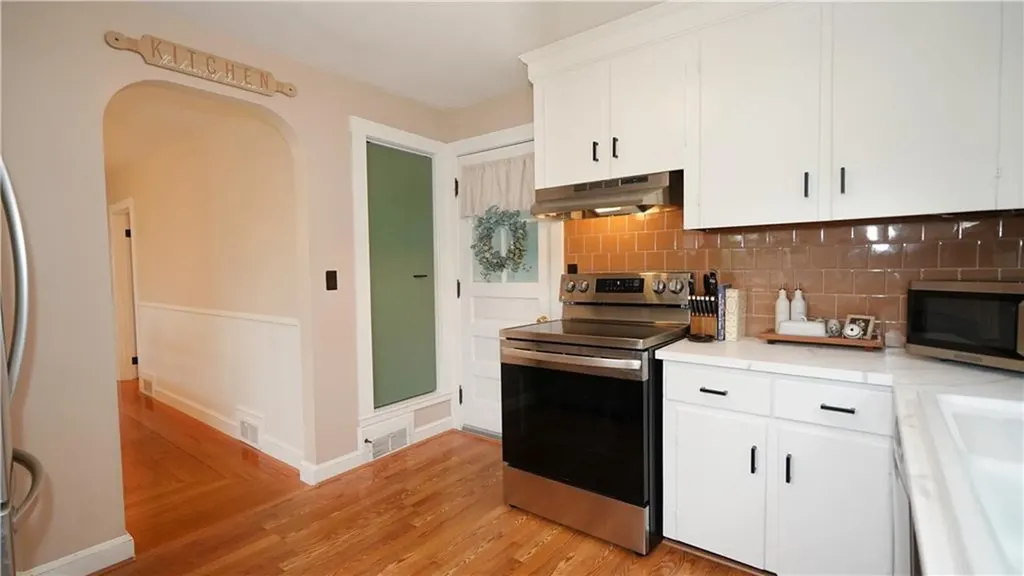 12 Cumberland Street Cumberland RI 02864