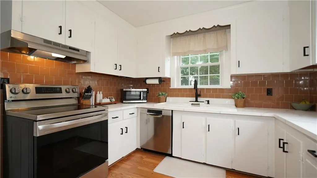 12 Cumberland Street Cumberland RI 02864