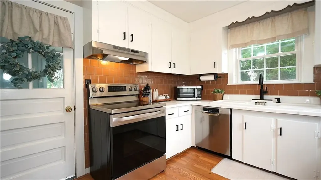 12 Cumberland Street Cumberland RI 02864