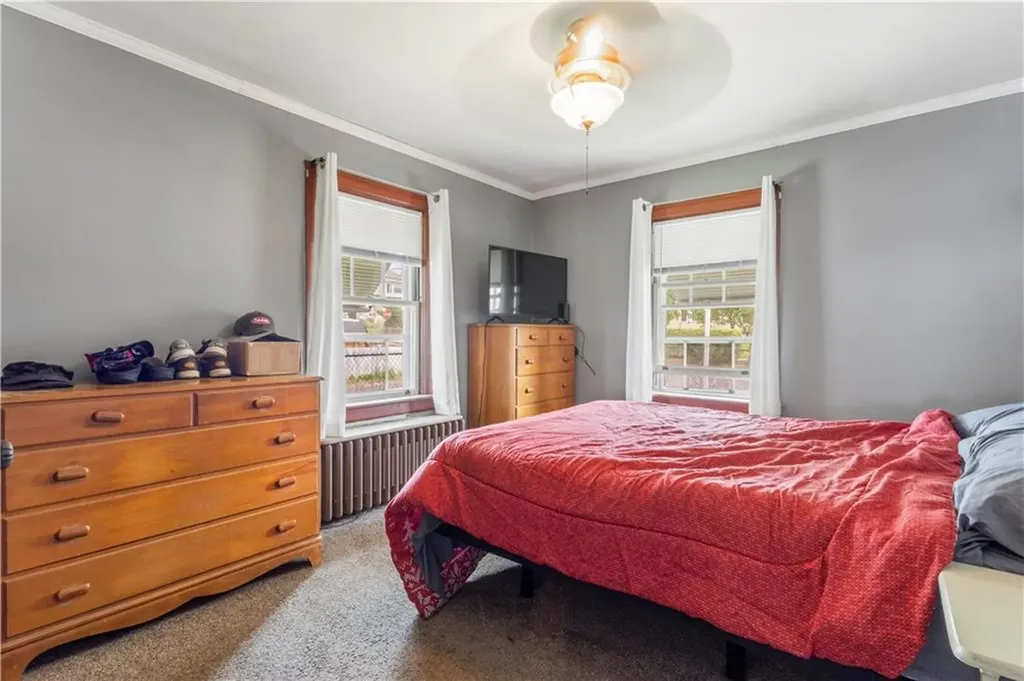132 West Street West Warwick RI 02893