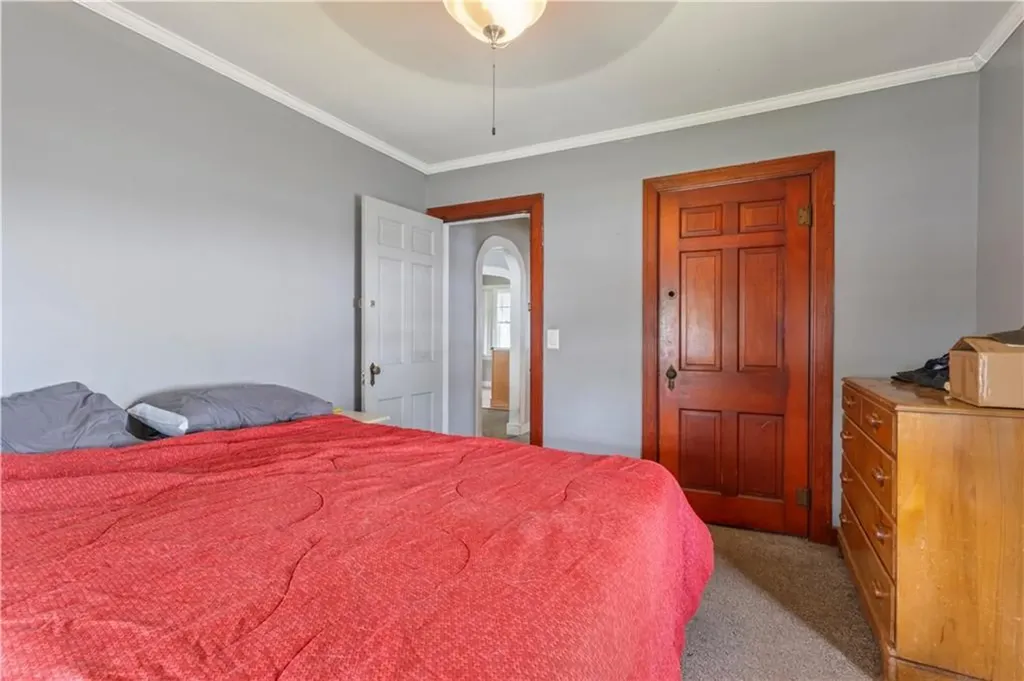 132 West Street West Warwick RI 02893