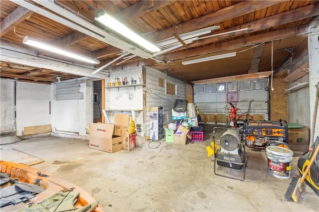 132 West Street West Warwick RI 02893