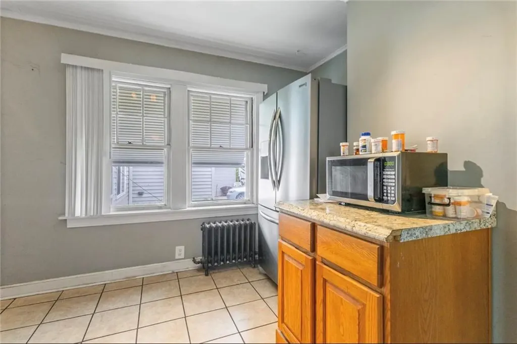 132 West Street West Warwick RI 02893