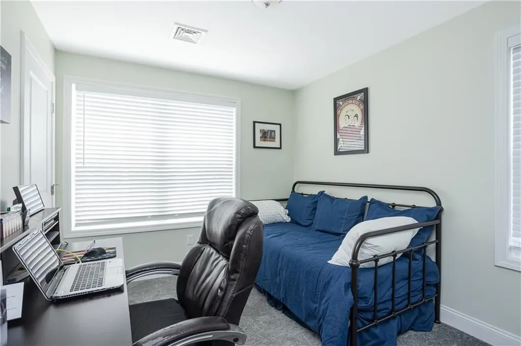 52 Bedlow Avenue Newport RI 02840