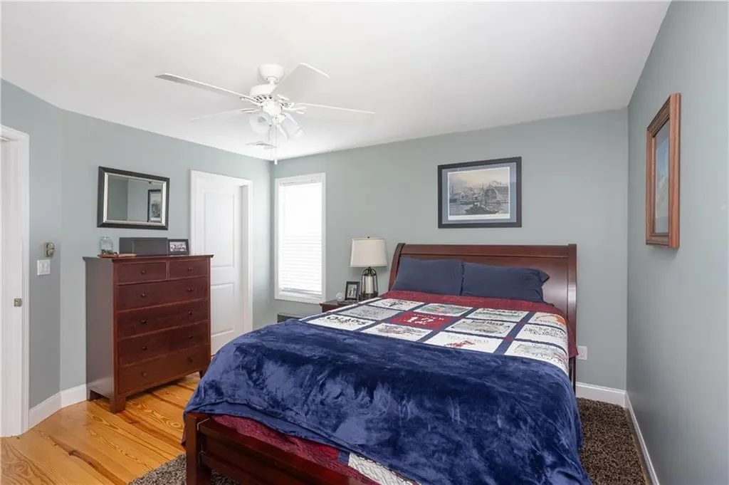 52 Bedlow Avenue Newport RI 02840