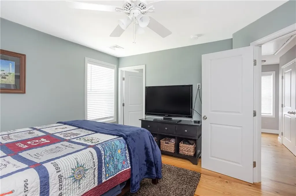 52 Bedlow Avenue Newport RI 02840