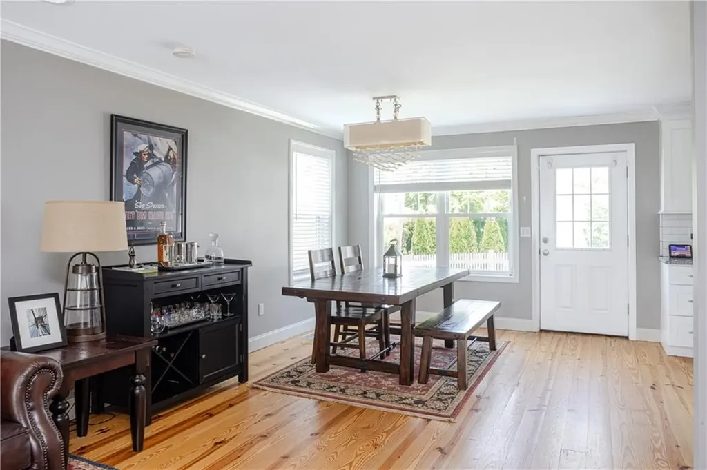 52 Bedlow Avenue Newport RI 02840