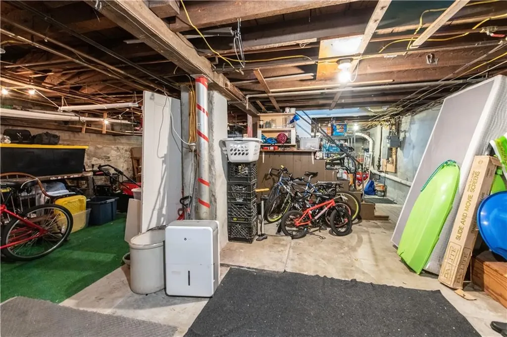 40 Highland Street Pawtucket RI 02860