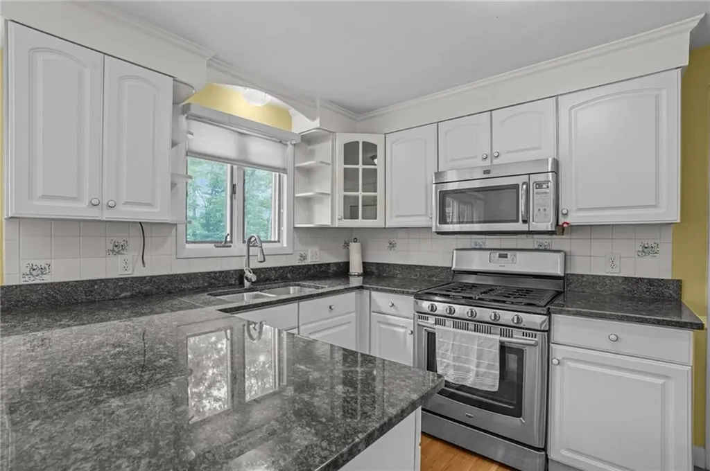 116 Clearview Drive North Kingstown RI 02852