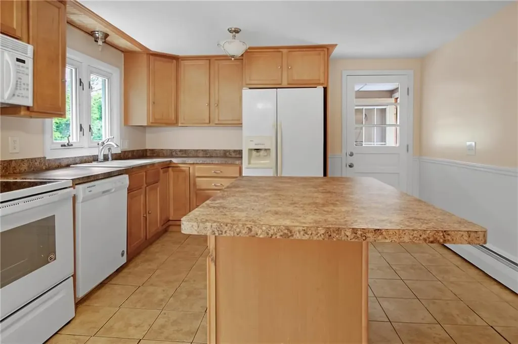 52 Kay Street Cumberland RI 02864