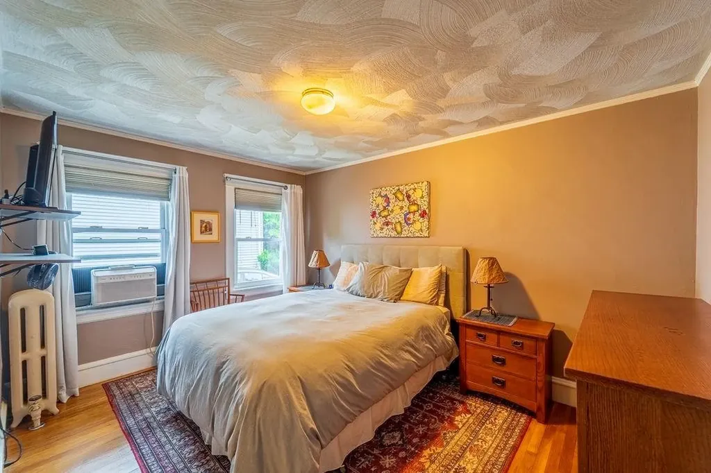 17 19 Methyl Street Providence RI 02906