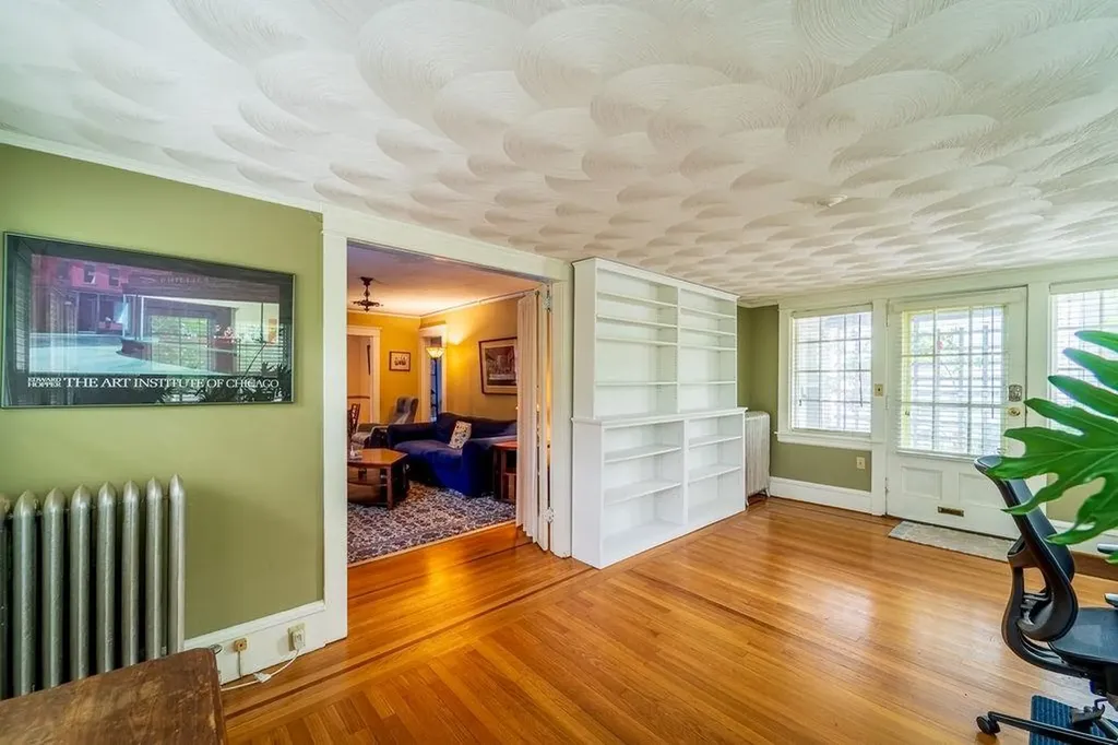 17 19 Methyl Street Providence RI 02906