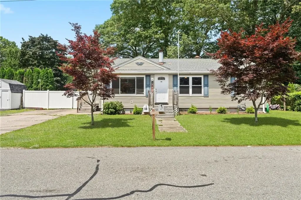 49 Cottage Grove Avenue Warwick RI 02889