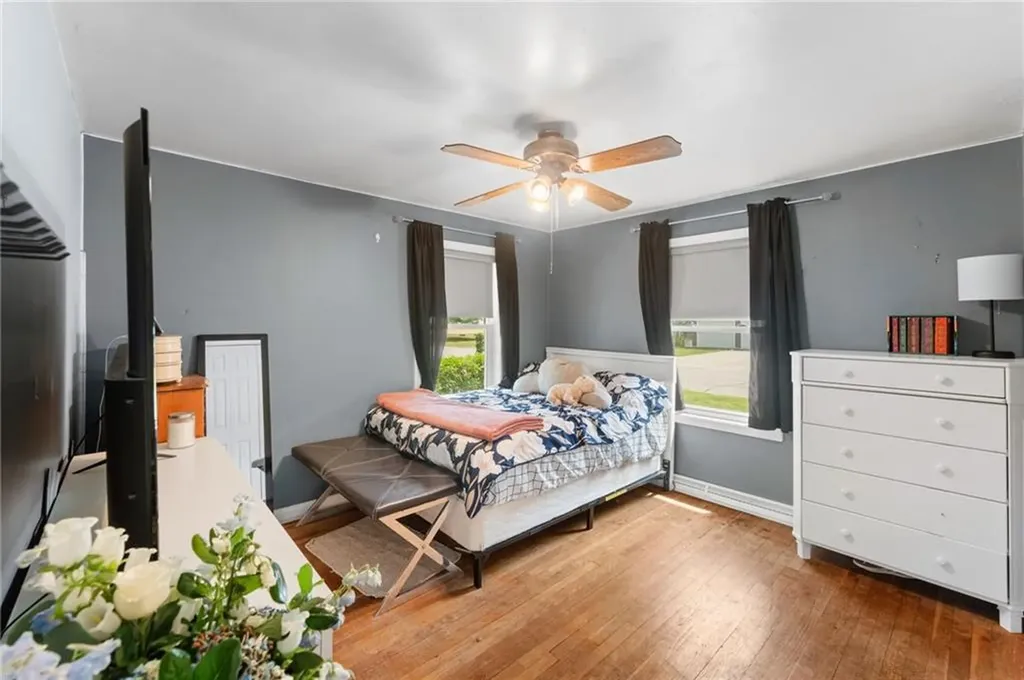 49 Cottage Grove Avenue Warwick RI 02889