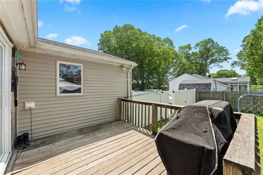 49 Cottage Grove Avenue Warwick RI 02889