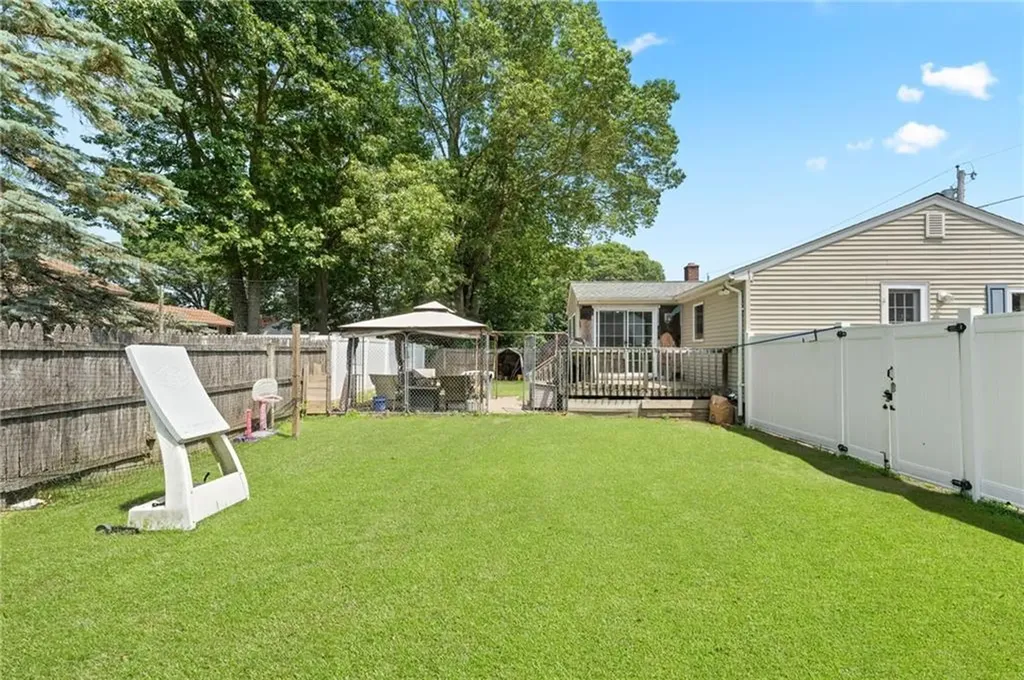 49 Cottage Grove Avenue Warwick RI 02889