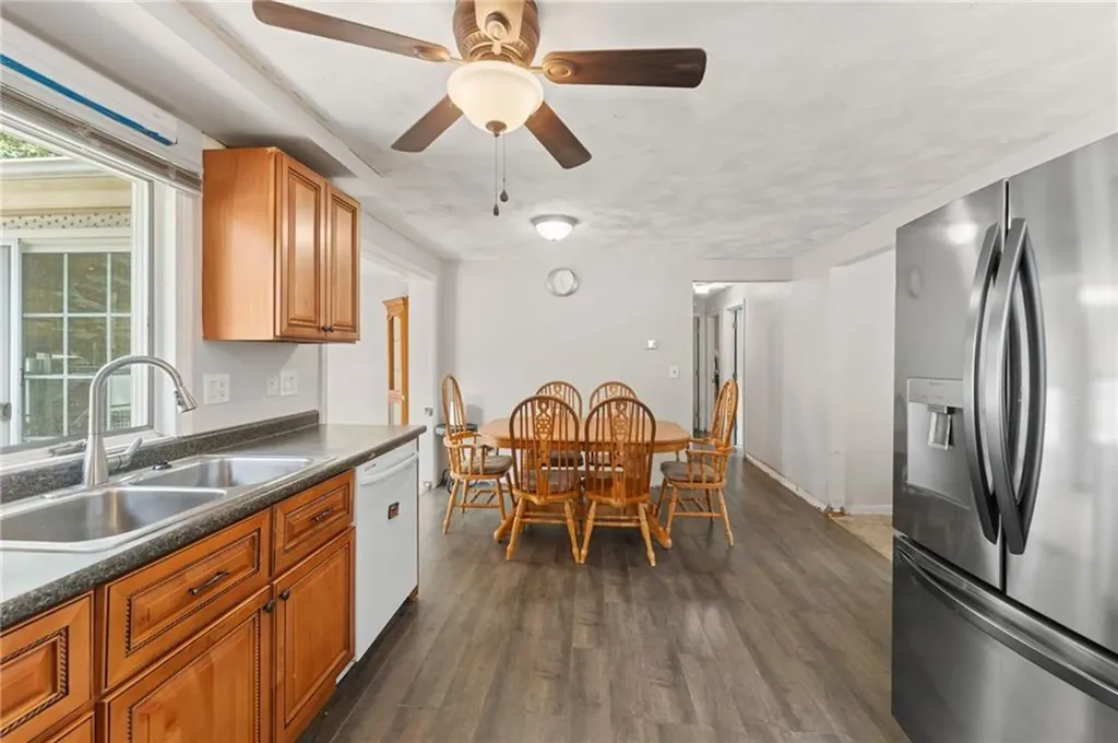 49 Cottage Grove Avenue Warwick RI 02889