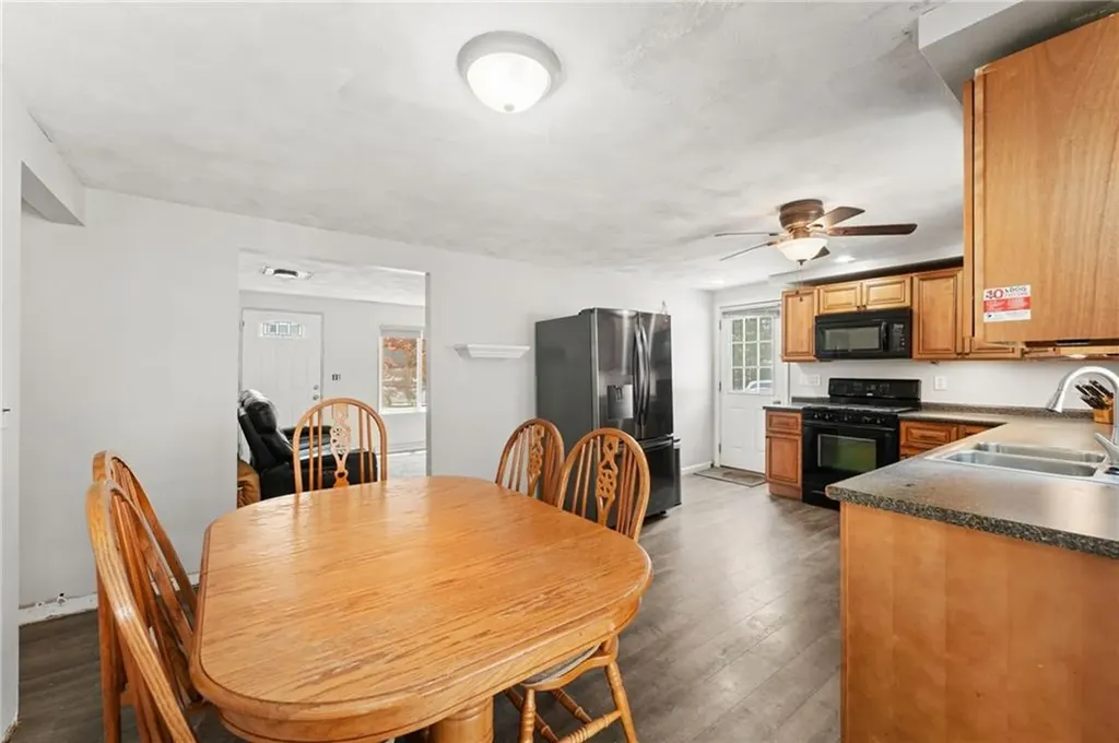 49 Cottage Grove Avenue Warwick RI 02889