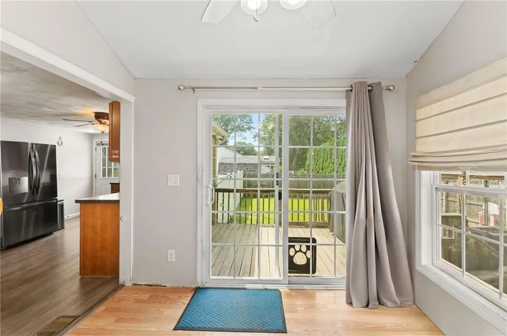49 Cottage Grove Avenue Warwick RI 02889
