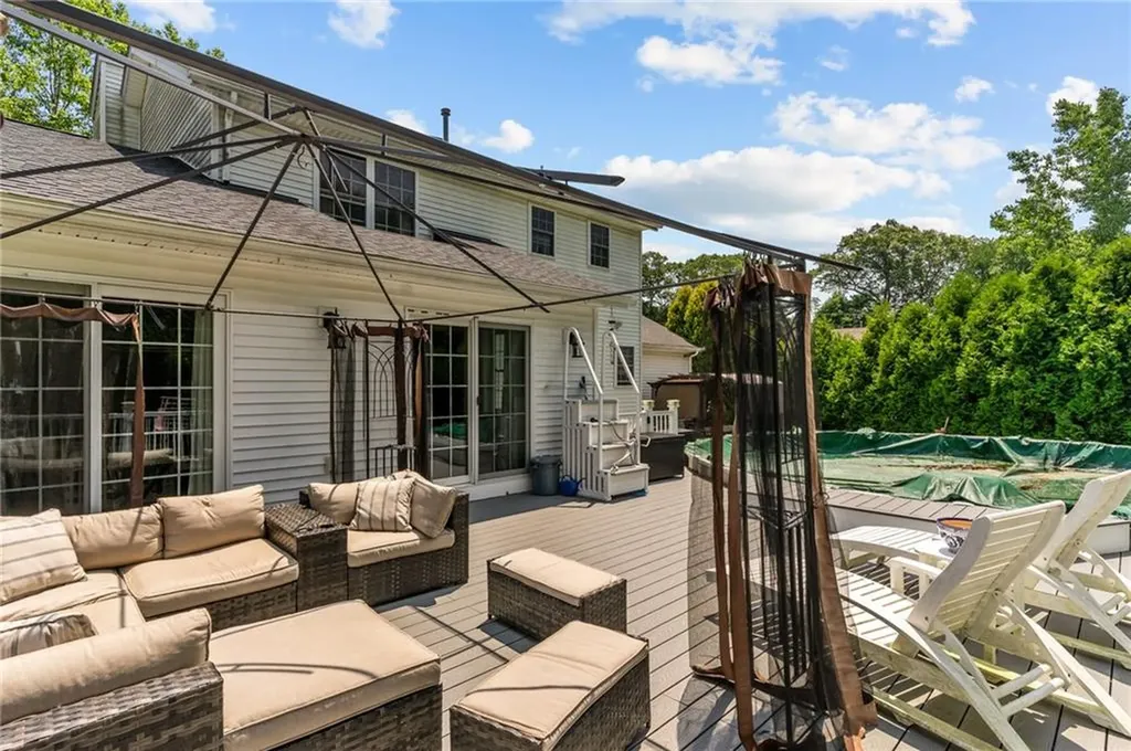 11 Celebration Way Johnston RI 02919