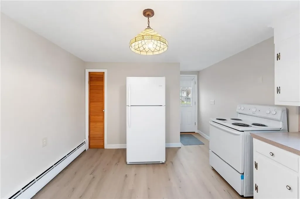 90 Waycross Drive Warwick RI 02888