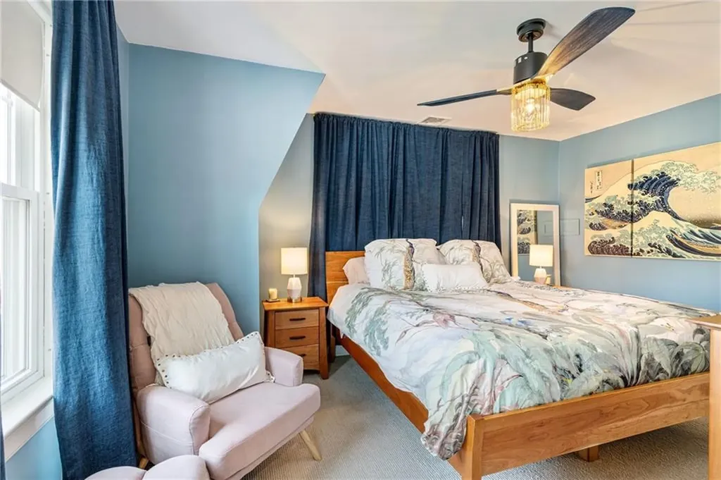 15 Rosewood Avenue Cranston RI 02905