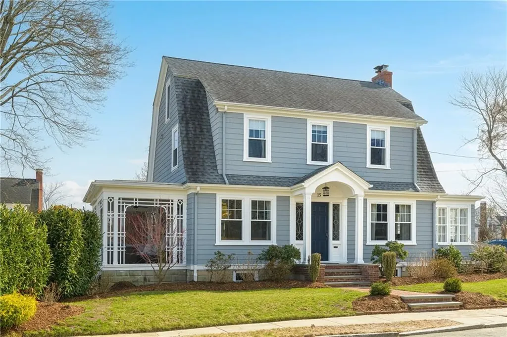 15 Rosewood Avenue Cranston RI 02905