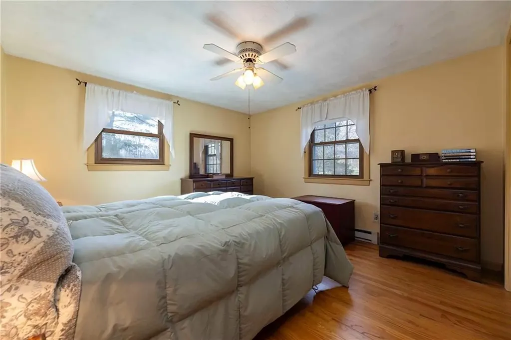 489 Maple Valley Road Coventry RI 02816