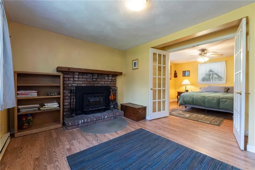 489 Maple Valley Road Coventry RI 02816