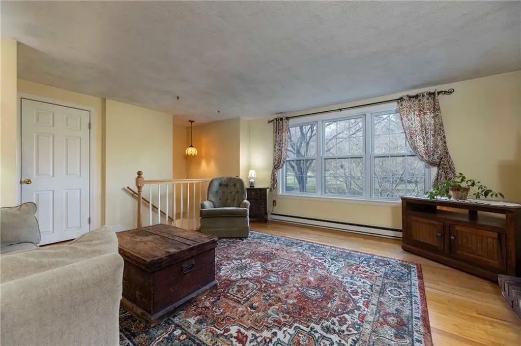 489 Maple Valley Road Coventry RI 02816
