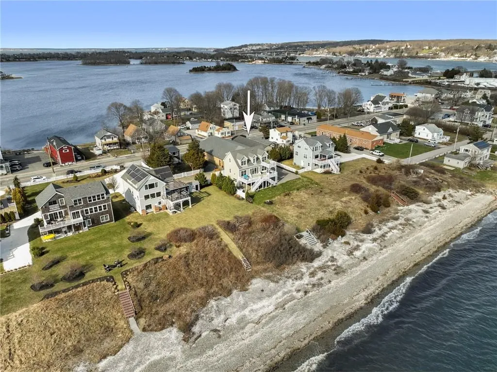 545 Park Avenue Portsmouth RI 02871