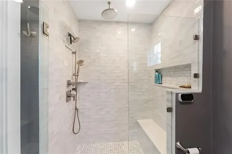 6 Knowlton Court Bristol RI 02809