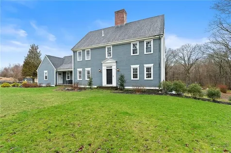 6 Knowlton Court Bristol RI 02809