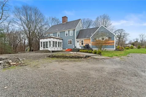 6 Knowlton Court Bristol RI 02809