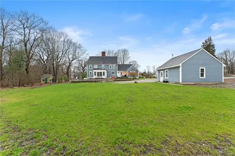 6 Knowlton Court Bristol RI 02809