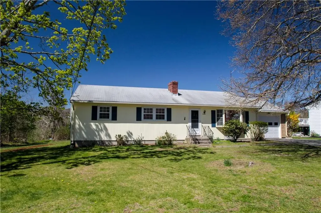 7 Smithfield Drive Middletown RI 02842