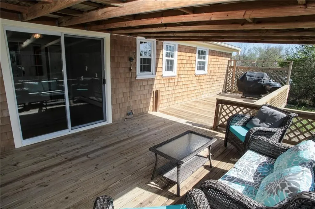7 Smithfield Drive Middletown RI 02842