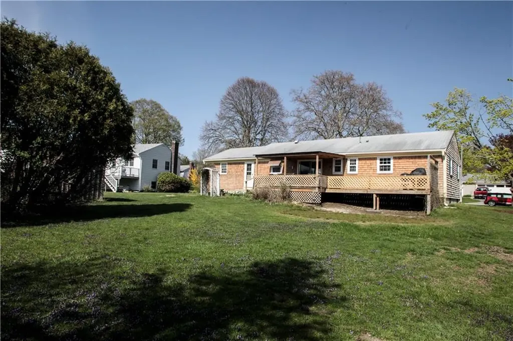 7 Smithfield Drive Middletown RI 02842