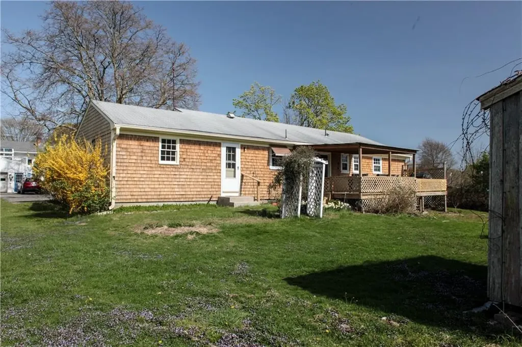 7 Smithfield Drive Middletown RI 02842
