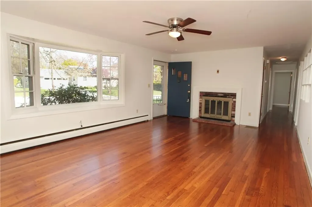 7 Smithfield Drive Middletown RI 02842