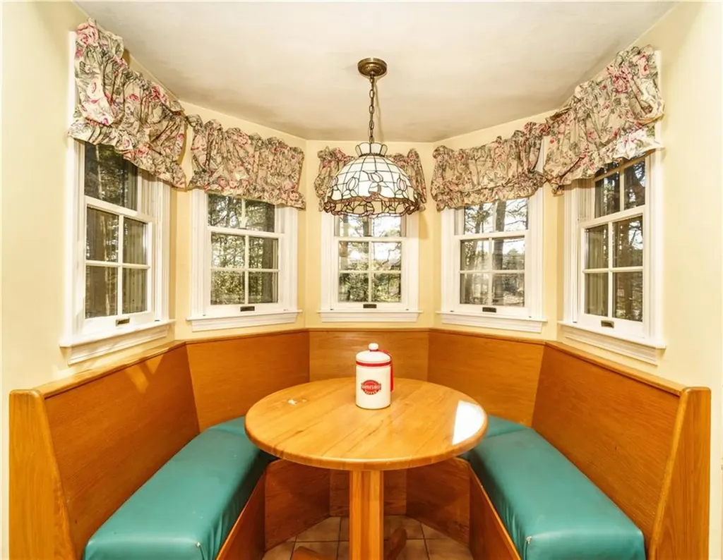 15 Cedar Pond Way West Greenwich RI 02817