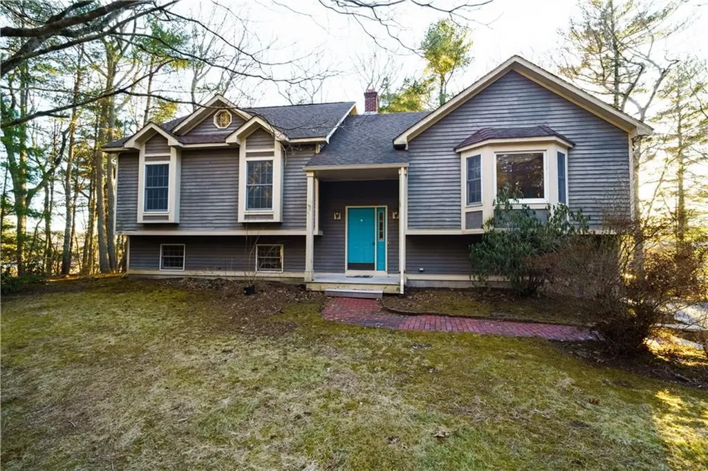 15 Cedar Pond Way West Greenwich RI 02817